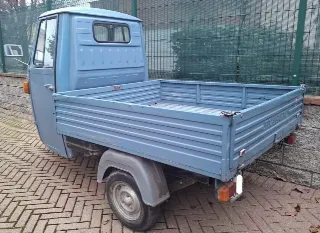 Foto 3 di 14: Piaggio Ape P501 cassone