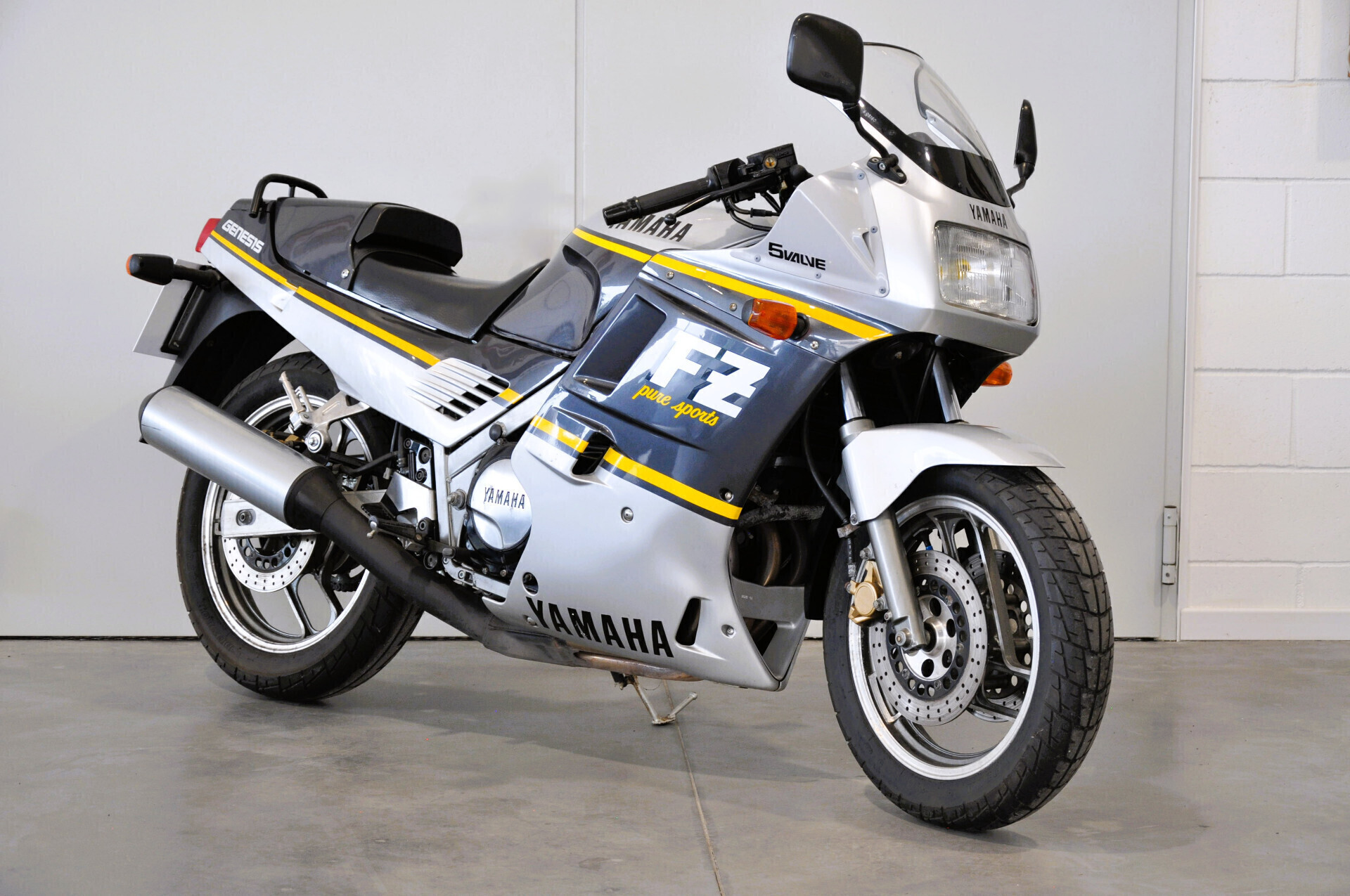Yamaha FZ 750 FMI UNIPRO REALE !!!