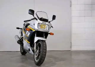 Foto 2 di 19: Yamaha FZ 750 FMI UNIPRO REALE !!!