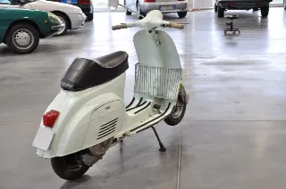 Foto 5 di 13: Piaggio VESPA 50 N
