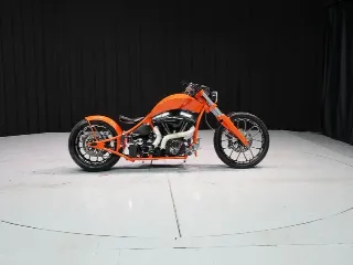 Foto 8 di 40: Harley-Davidson Dyna