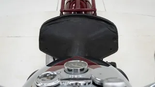 Foto 18 di 40: Husqvarna 500 cc