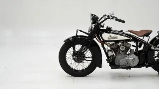 Foto 21 di 40: Indian Scout 101