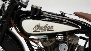 Foto 26 di 40: Indian Scout 101