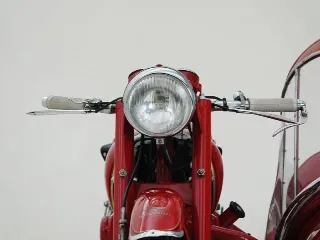 Foto 10 di 40: Moto Guzzi Falcone + Sidecar