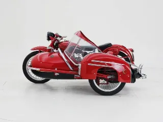 Foto 20 di 40: Moto Guzzi Falcone + Sidecar
