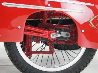 Foto 22 di 40: Moto Guzzi Falcone + Sidecar