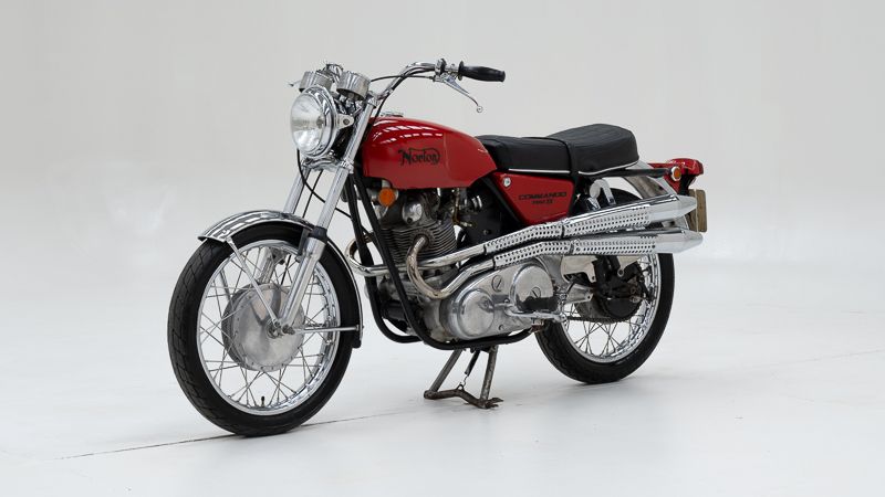 Norton Commando 750 S