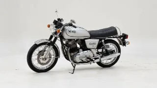 Foto 1 di 40: Norton Commando 850