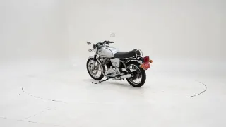 Foto 4 di 40: Norton Commando 850