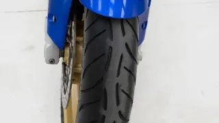 Foto 14 di 40: Yamaha YZFR1