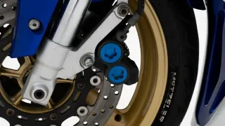 Foto 28 di 40: Yamaha YZFR1