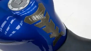 Foto 36 di 40: Yamaha YZFR1