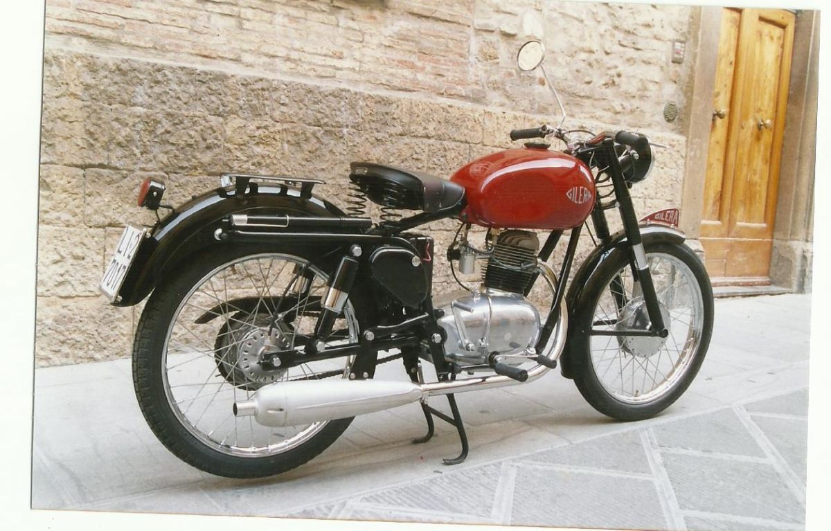  Gilera 150 GT