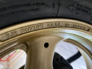 Foto 7 di 10: Suzuki Gsxr