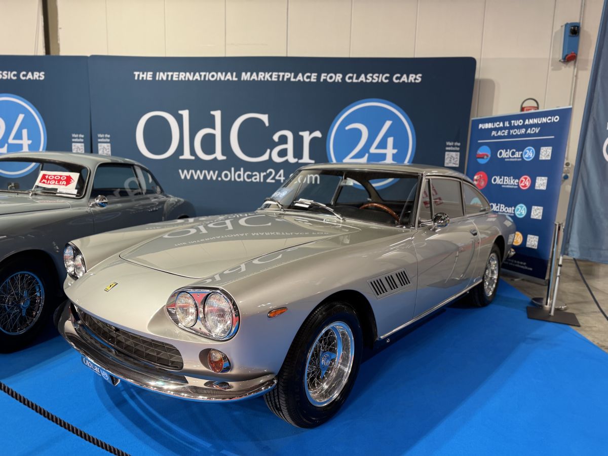 Le auto dei VIP della dolce vita nello stand OldCar24 a Milano Autoclassica