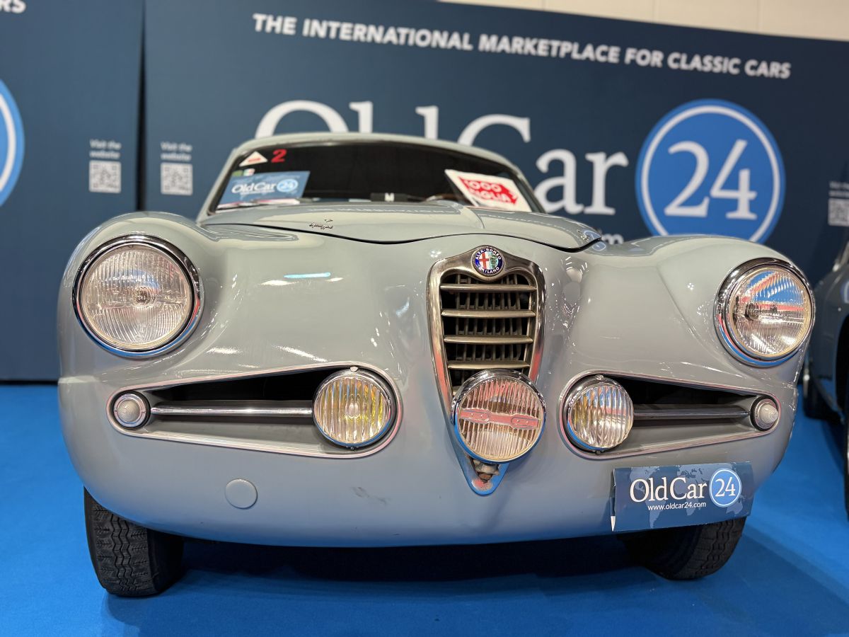 Le auto dei VIP della dolce vita nello stand OldCar24 a Milano Autoclassica