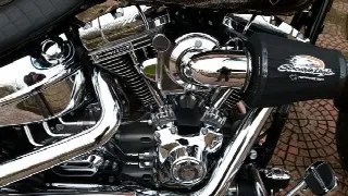 Foto 5 di 8: Harley Davidson breakout cvo