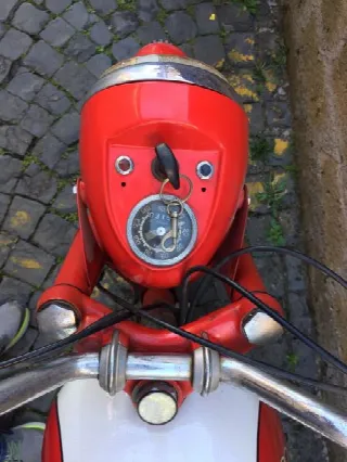 Foto 6 di 12: Gilera 300 B Extra