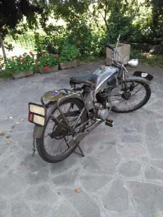 Foto 2 di 6: Magnat Debon MTK 100