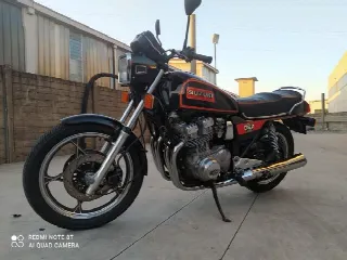 Foto 5 di 9: Suzuki Gsx750e