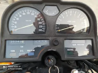 Foto 4 di 9: Suzuki Gsx750e