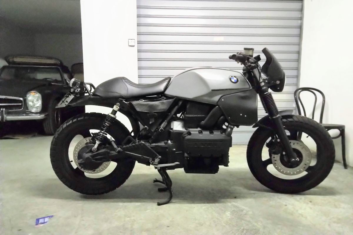 BMW Motorcycles  K75