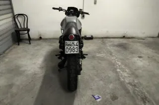 Foto 6 di 6: BMW Motorcycles K75