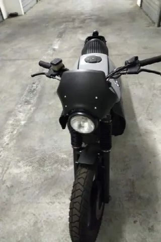 Foto 2 di 6: BMW Motorcycles K75