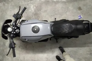Foto 3 di 6: BMW Motorcycles K75