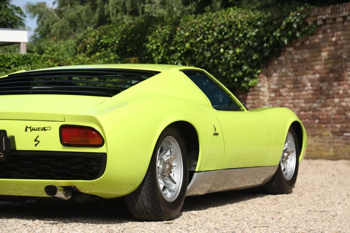 Lamborghini Miura P400 S appartenuta al critico cinematografico e regista italiano Renzo Renzi