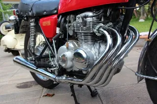 Foto 3 di 5: Honda Motorcycles 400 four super sport