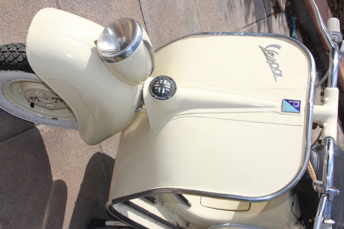Vespa  125 faro basso 1953