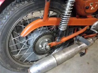 Foto 9 di 13: Moto Morini 125 Corsaro Veloce