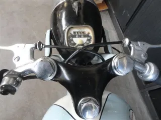 Foto 6 di 10: Moto Morini Sbarazzino 100CC