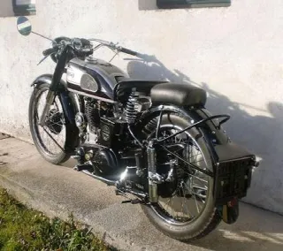 Foto 3 di 6: Norton International