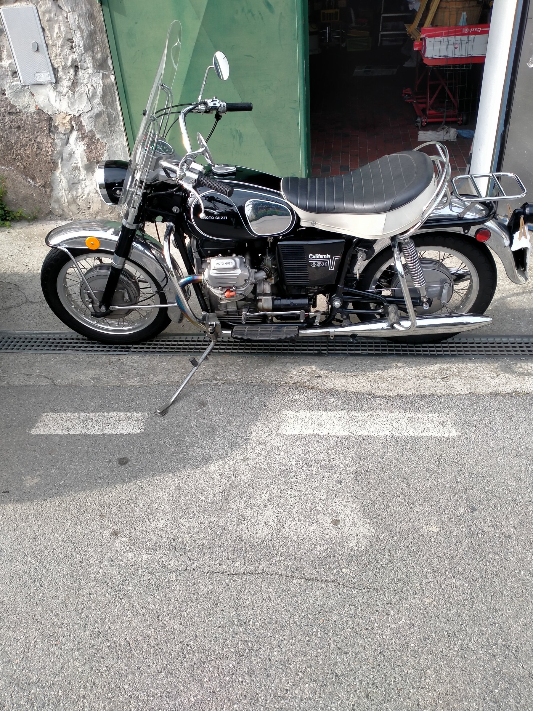 Media non disponibile per Sportive & Café Racer, periodo 1970 - 1985, su OldBike24.
