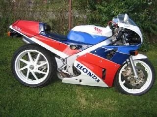 Foto 1 di 6: Honda Motorcycles VFR750R