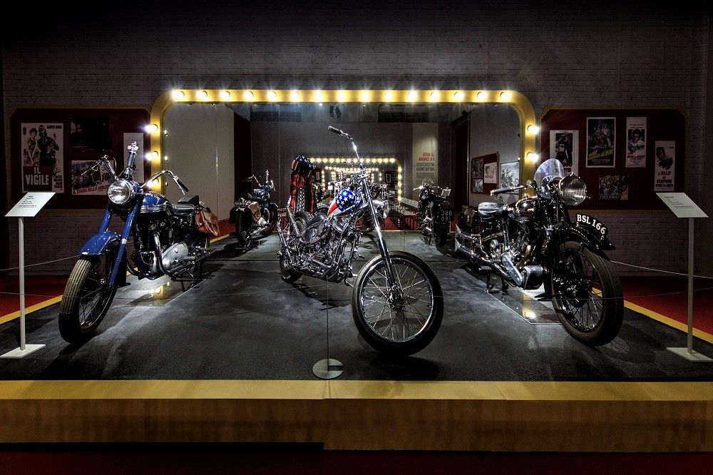 Easy Rider. Il mito della motocicletta come arte alla Reggia di Venaria Reale
