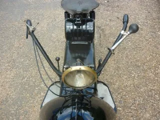 Foto 2 di 5: Ner-a-car ModelB