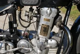 Foto 2 di 6: Benelli
