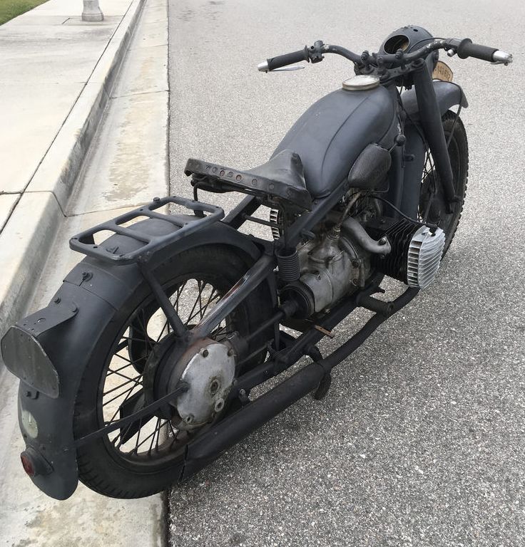 BMW Motorcycles  R12 - original condition
