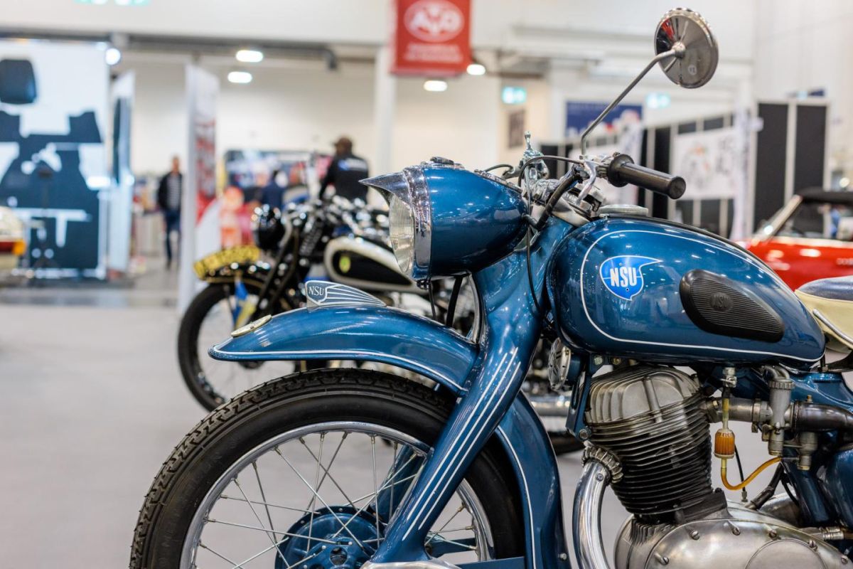 MOTO, BARCHE, VEICOLI COMMERCIALI E AEREI a Techno Classica Essen 2025