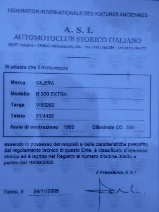 Foto 11 di 12: Gilera 300 B Extra