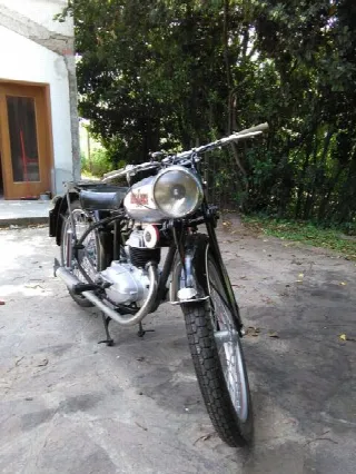 Foto 5 di 6: Bianchi Bianchina 125 - 1950