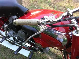 Foto 14 di 15: Moto Guzzi GTV 500