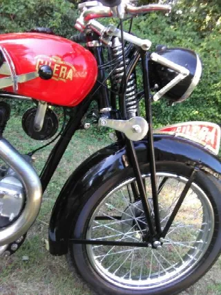 Foto 3 di 9: Gilera VLE 500
