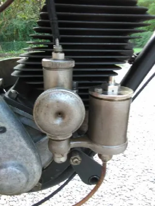 Foto 17 di 22: Terrot F 250