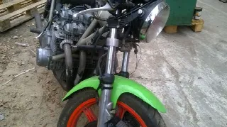 Foto 1 di 4: Egli-Kawasaki EVK 900 R