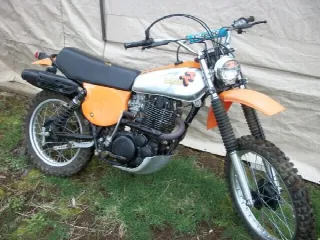 Foto 4 di 6: Yamaha TT 500